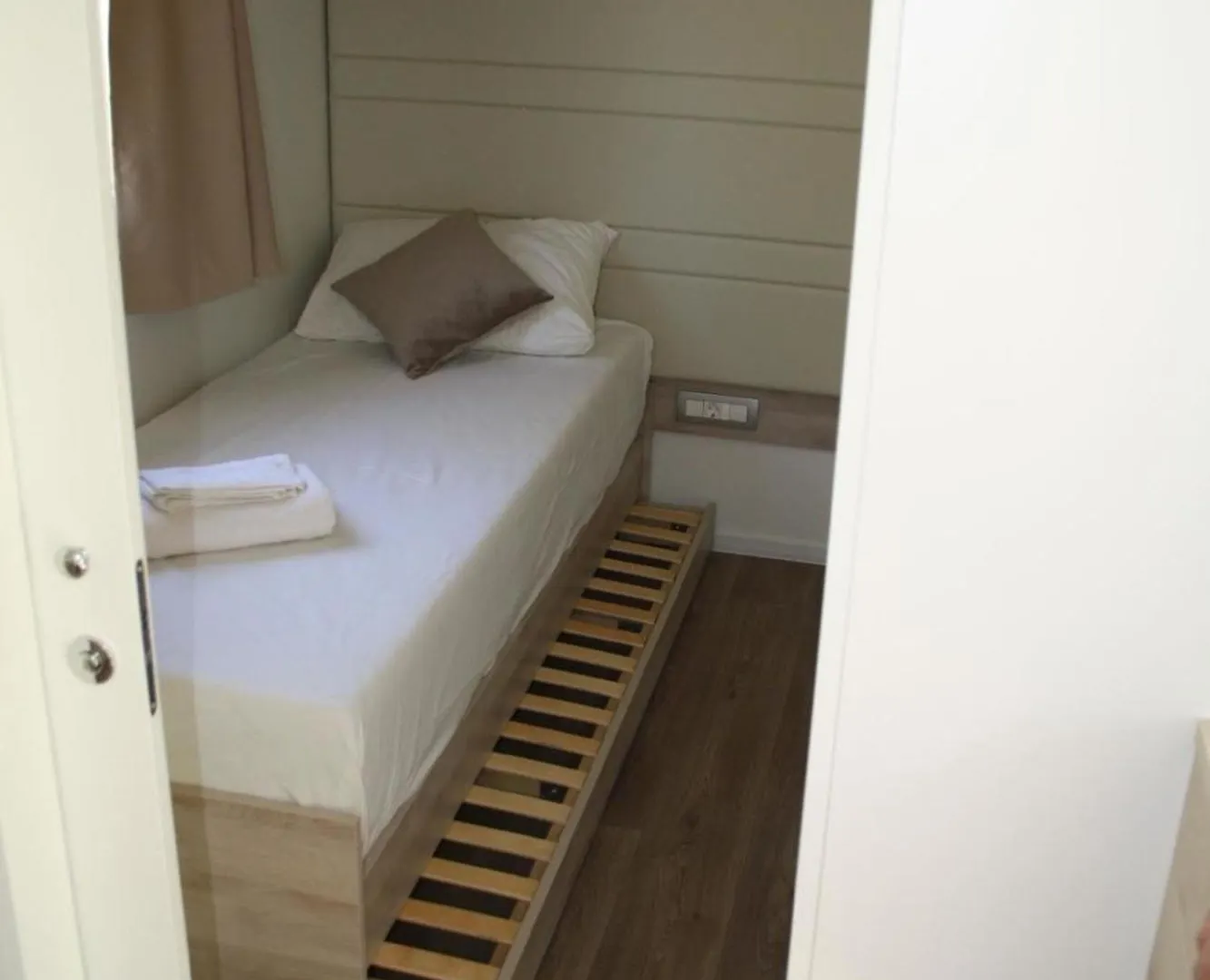 Mobilheime Queen Campagna 42 Klenovica Apartment